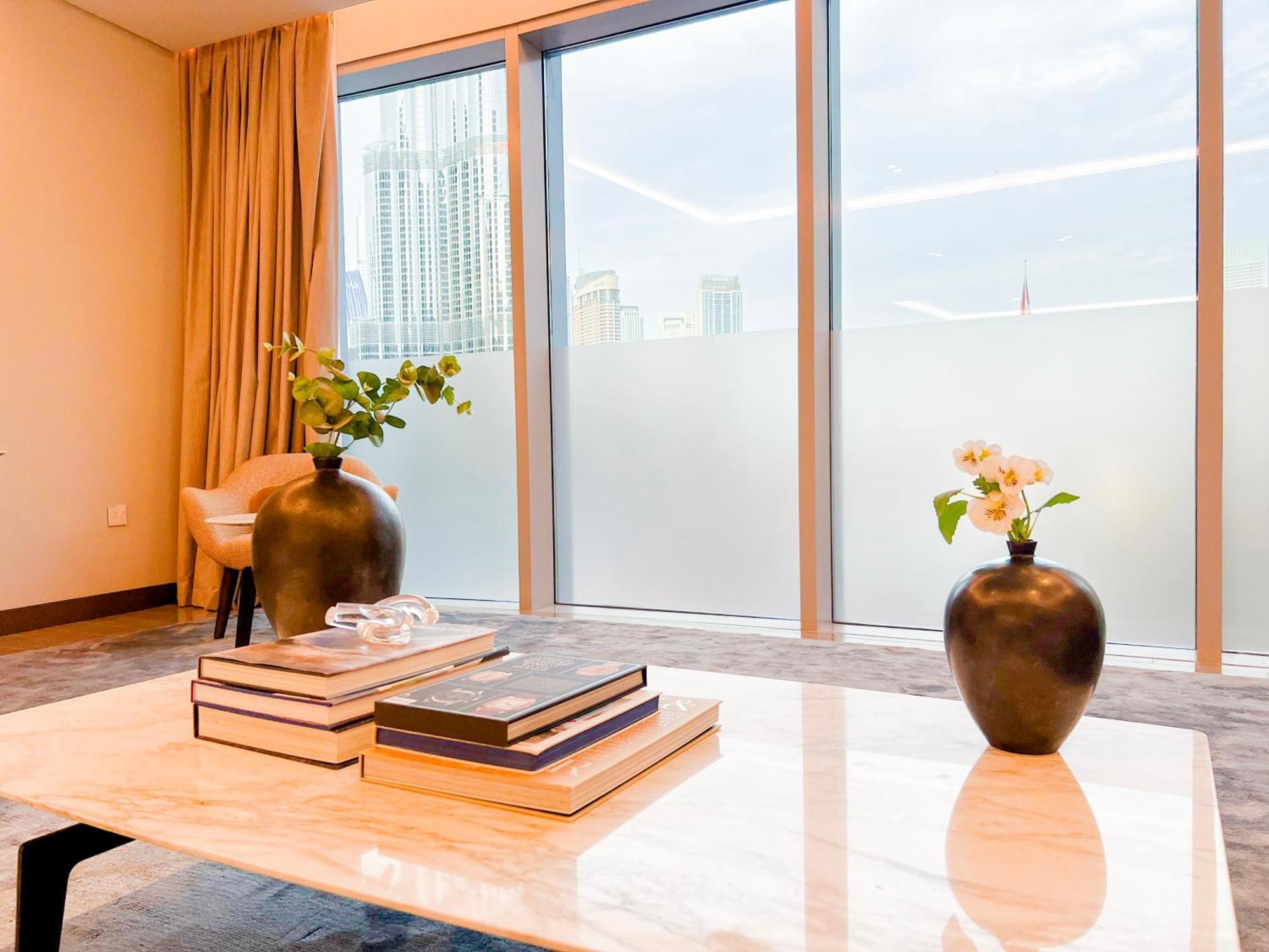 Downtown Luxury - Stunning Burj Khalifa & Sea View - 5 Minutes Walk To Dubai Mall Exterior photo