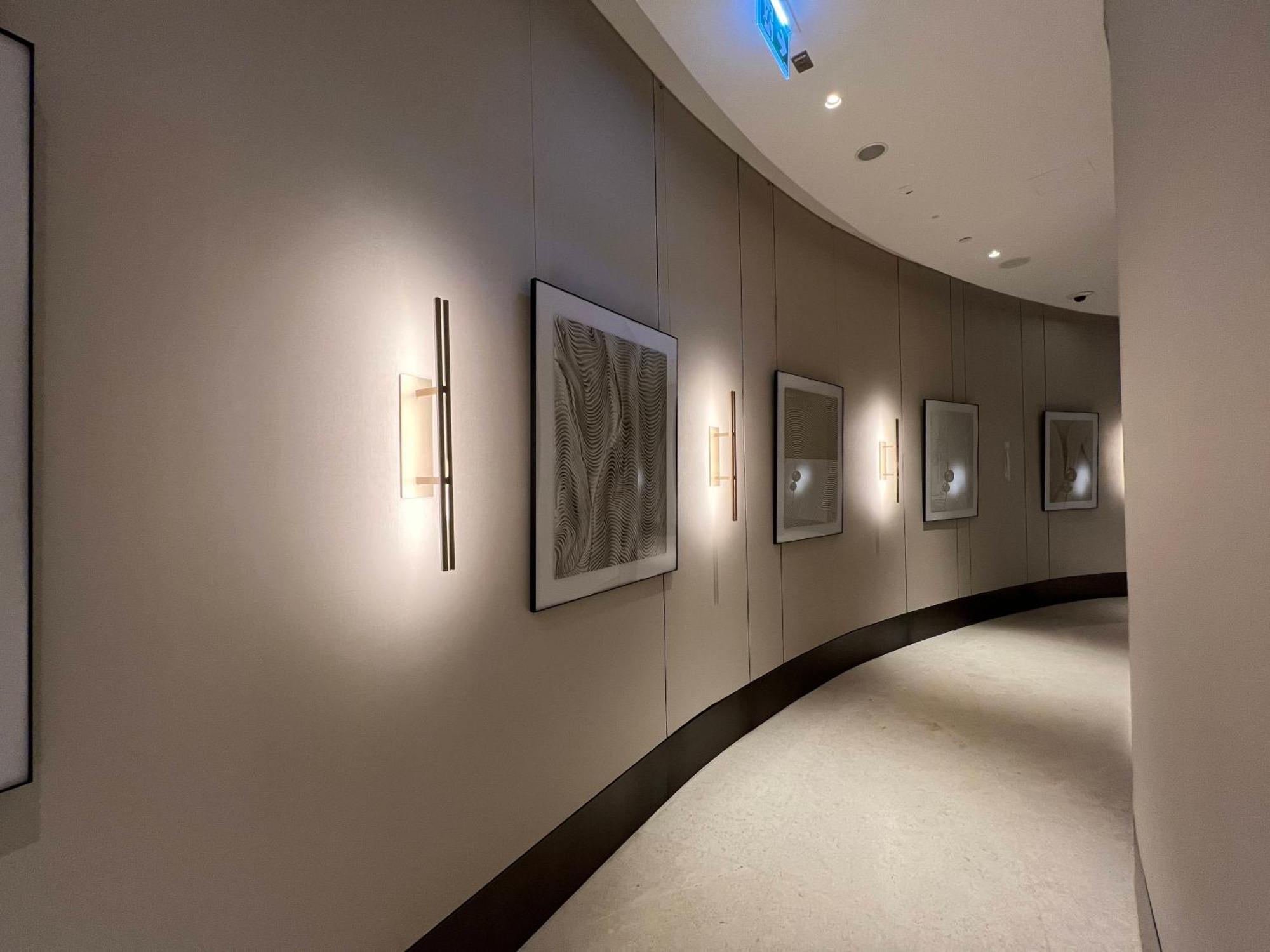 Downtown Luxury - Stunning Burj Khalifa & Sea View - 5 Minutes Walk To Dubai Mall Exterior photo